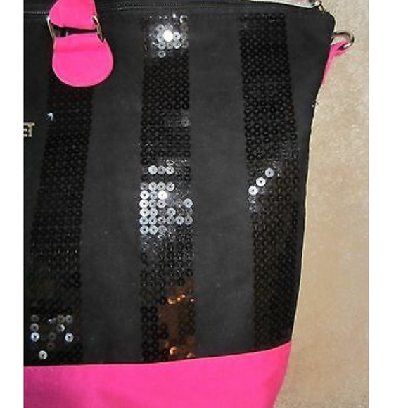 Victoria’s Secret Black Pink Sequined Tote Duffle Bag Shoulder Strap Good Size - Picture 4 of 9